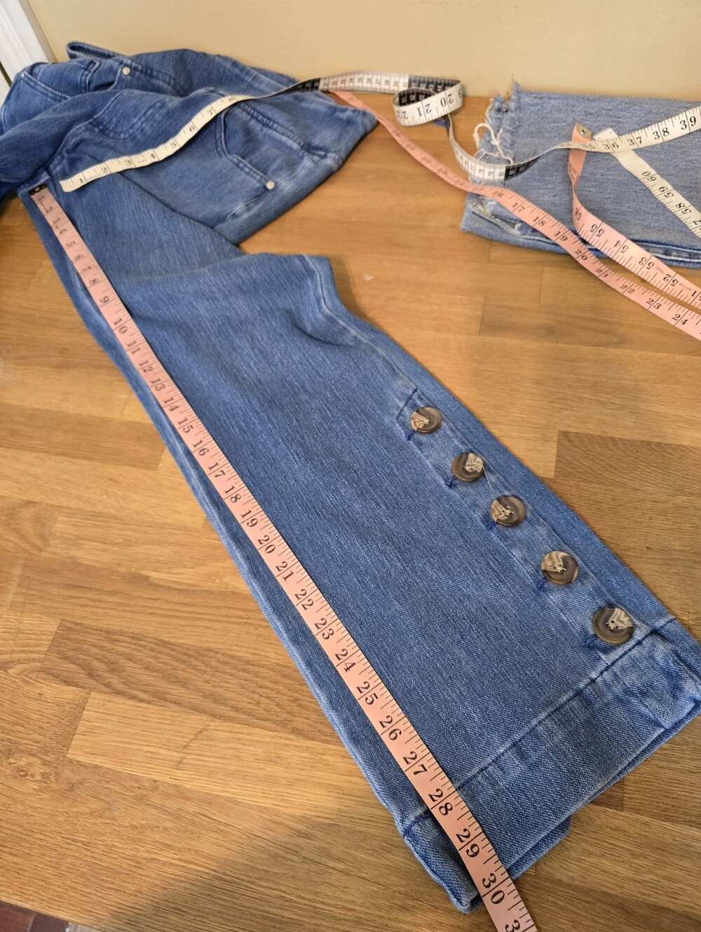 Belle by Kim Gravel Flexibelle Flare Jean with Horn Buttons 12 - Picture 14 of 15